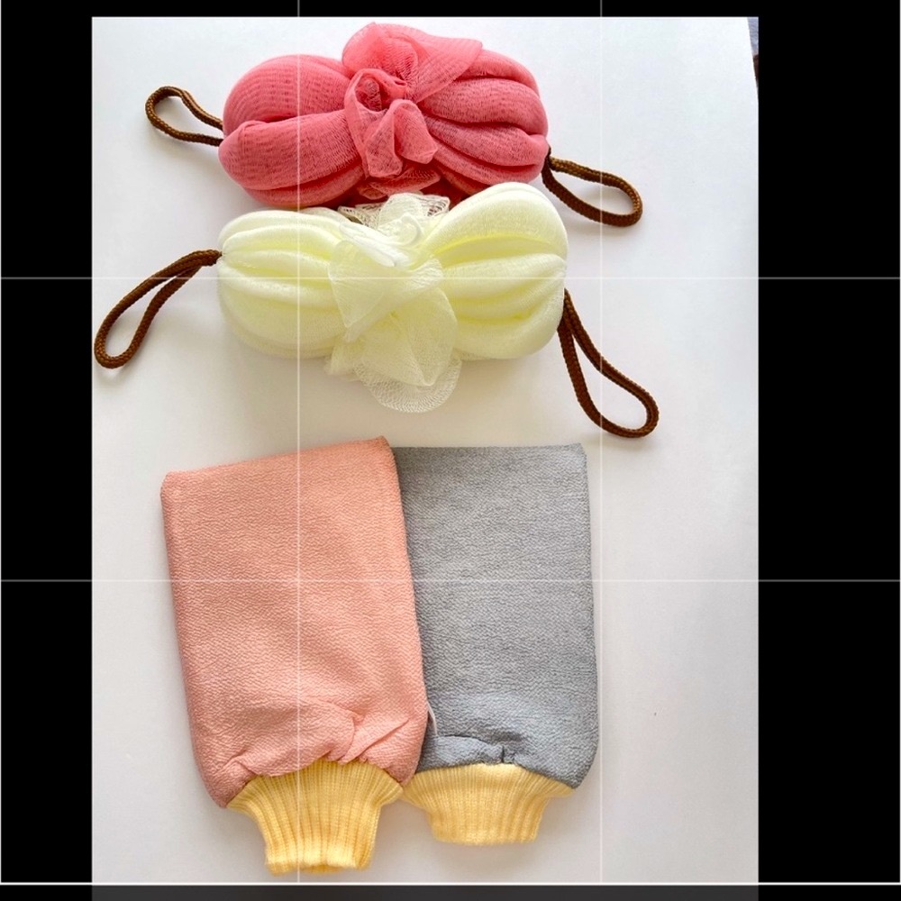 - bundle of 4 /Body and bath skin care 2 remove dead skin& 2 loofah